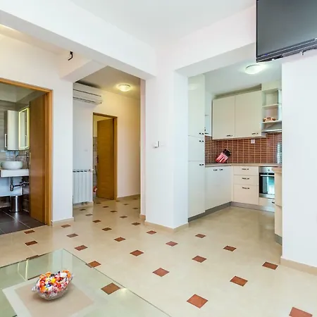 Luxury With Pool * Kostrena