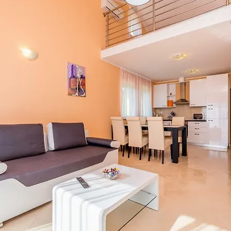 Luxury With Pool Kostrena